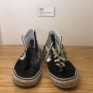 Used black and white checkered vans size 9